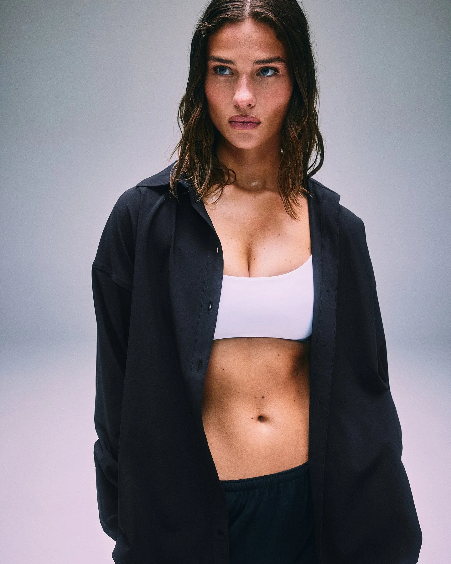 AirMove™ Shirt | Black - Image 2