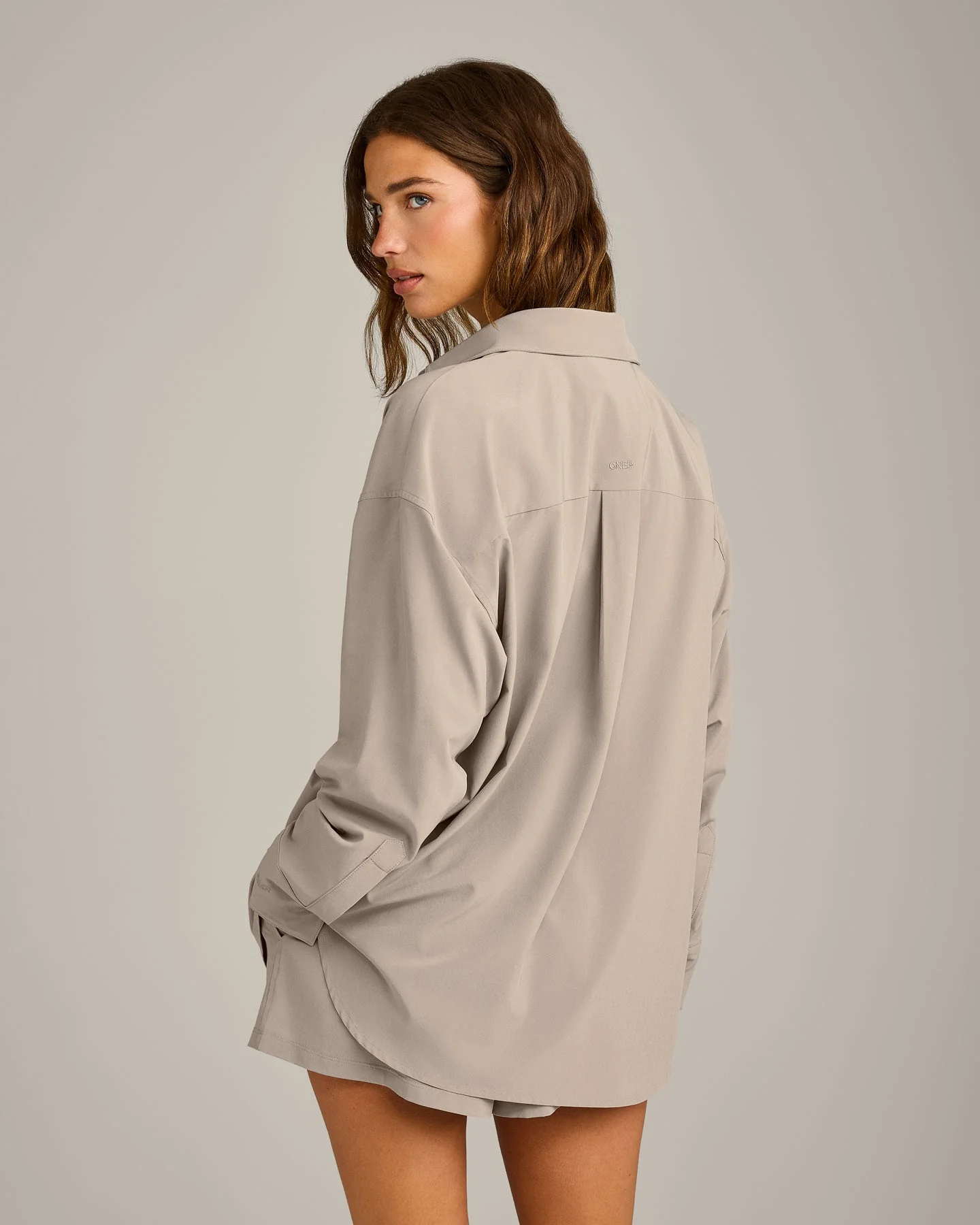 AirMove™ Shirt | Warm Sand - Image 6