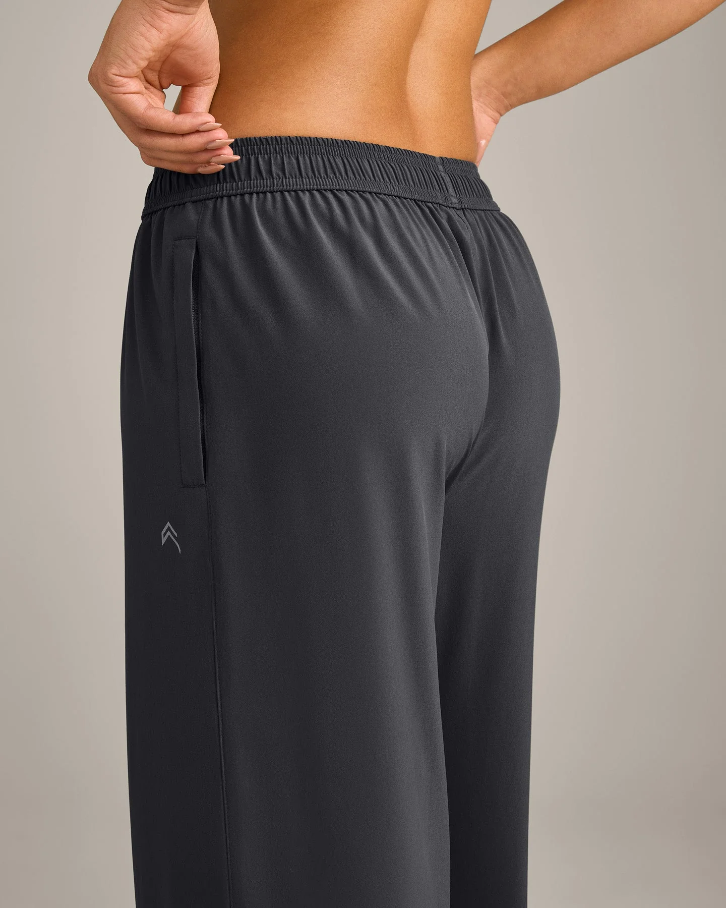 AirMove™ Straight Leg Pants with Reflective Logo | Coal - Image 4