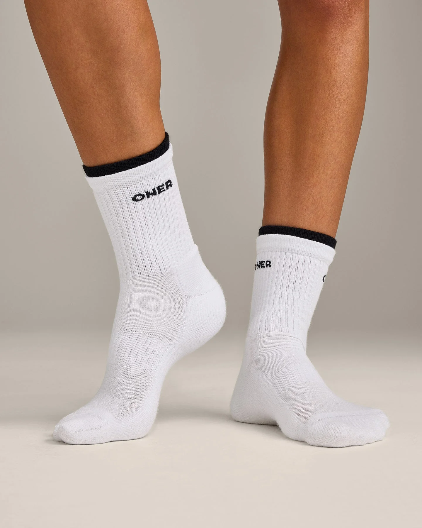 Double Layer Crew Socks 2 Pack | White - Image 5