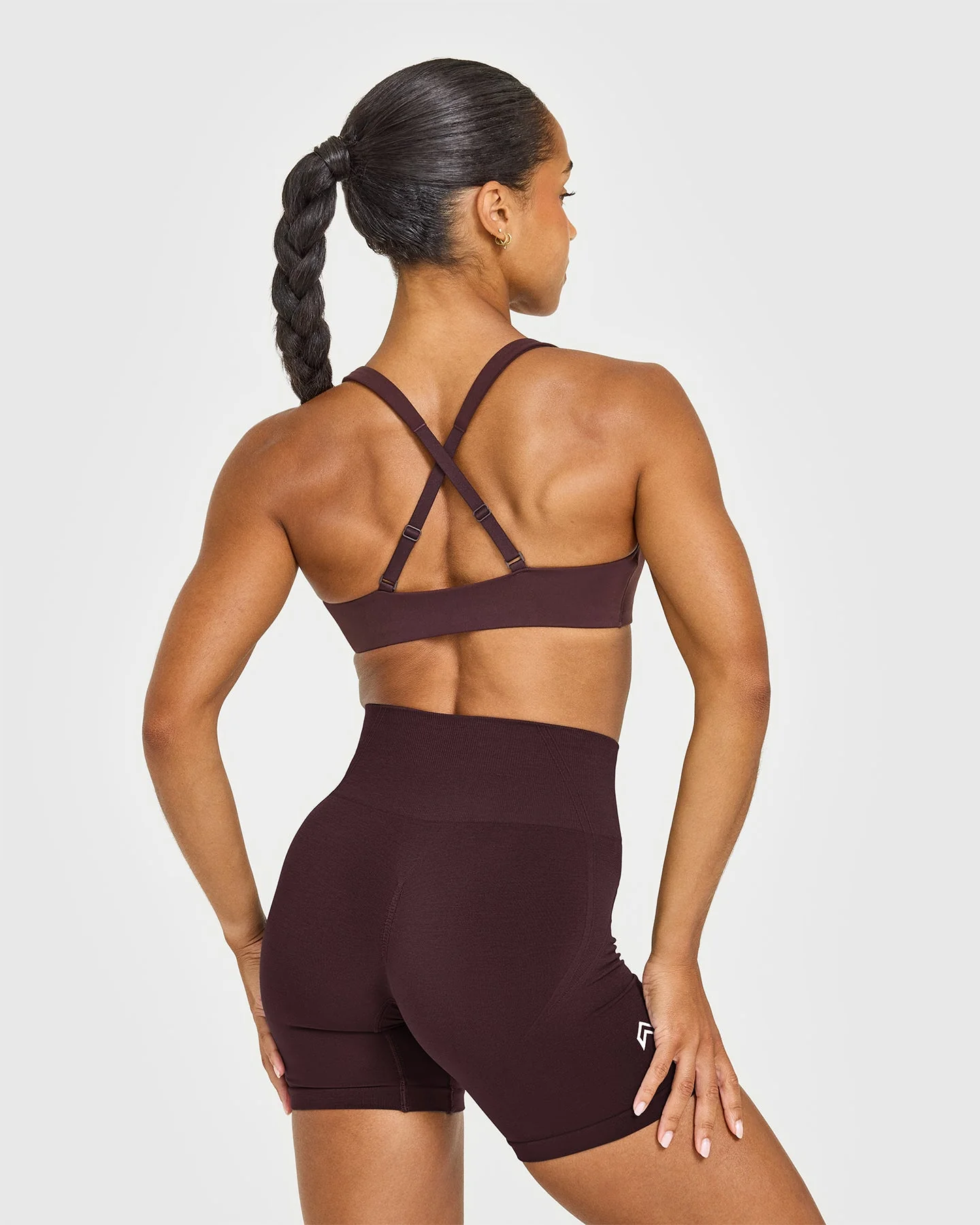 EasyLift™ Cross Back Sports Bra with White Logo | Plum Brown - Image 4