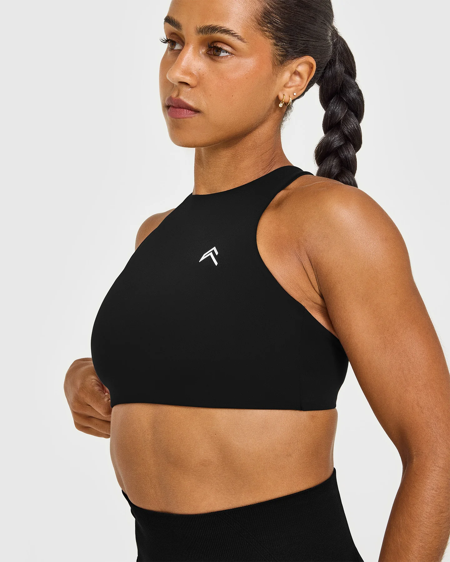 EasyLift™ High Neck Sports Bra with White Logo | Black - Image 5
