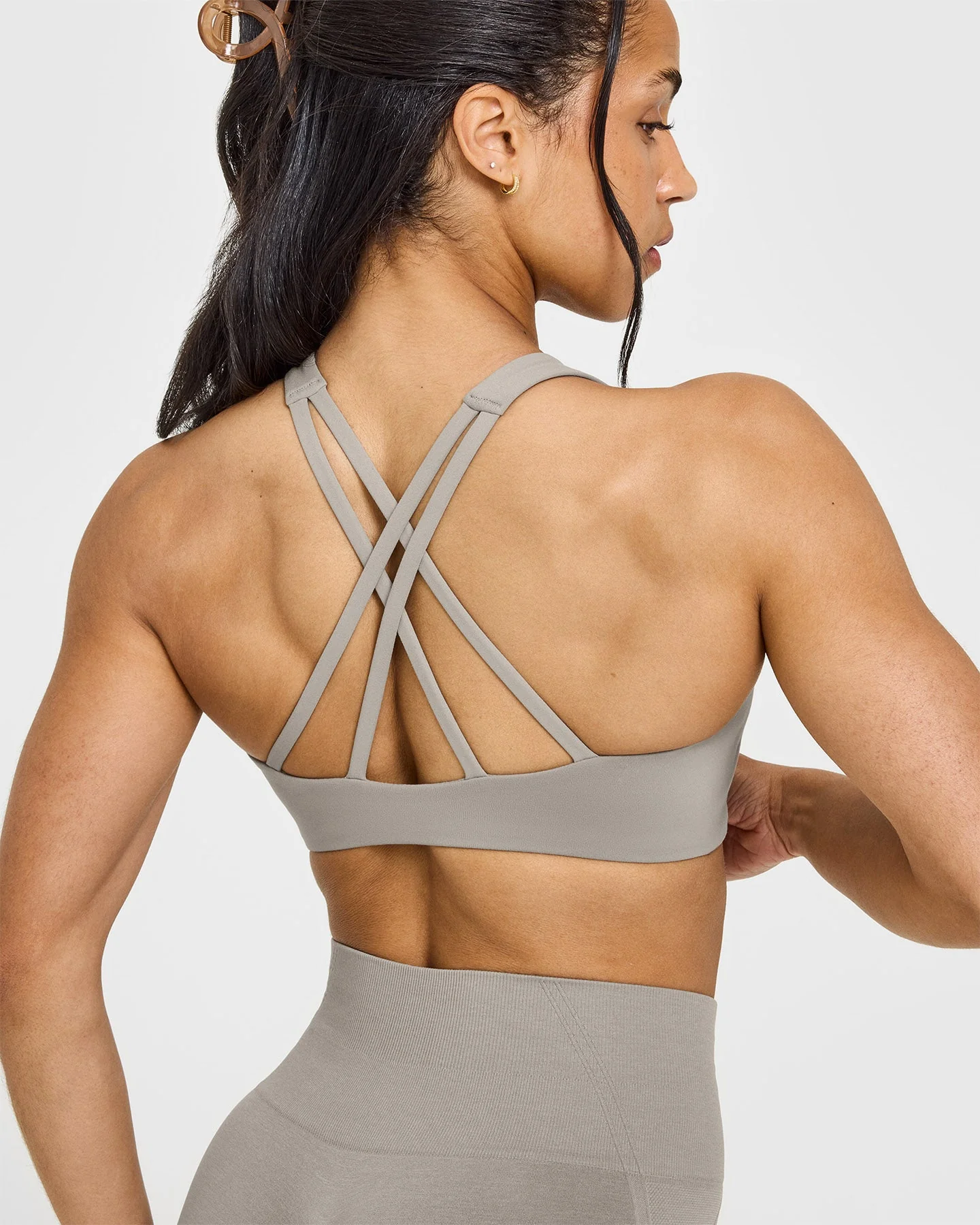 EasyLift™ High Neck Sports Bra with White Logo | Warm Sand - Image 4