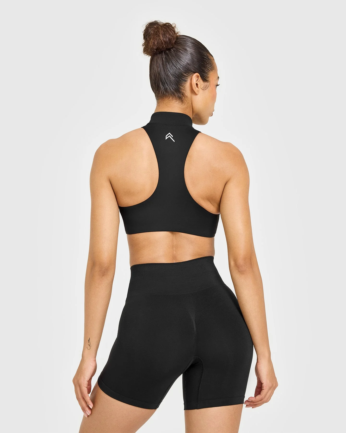 EasyLift™ Zip High Neck Sports Bra with White Logo | Black - Image 2