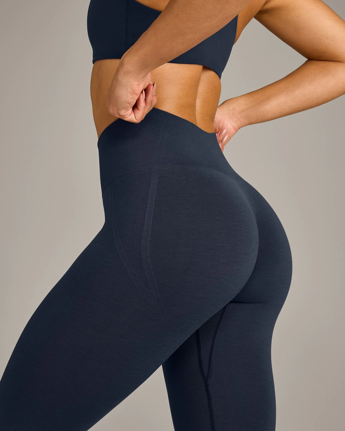 EffortlessLift™ Seamless Leggings with Grey Logo | True Blue - Image 4