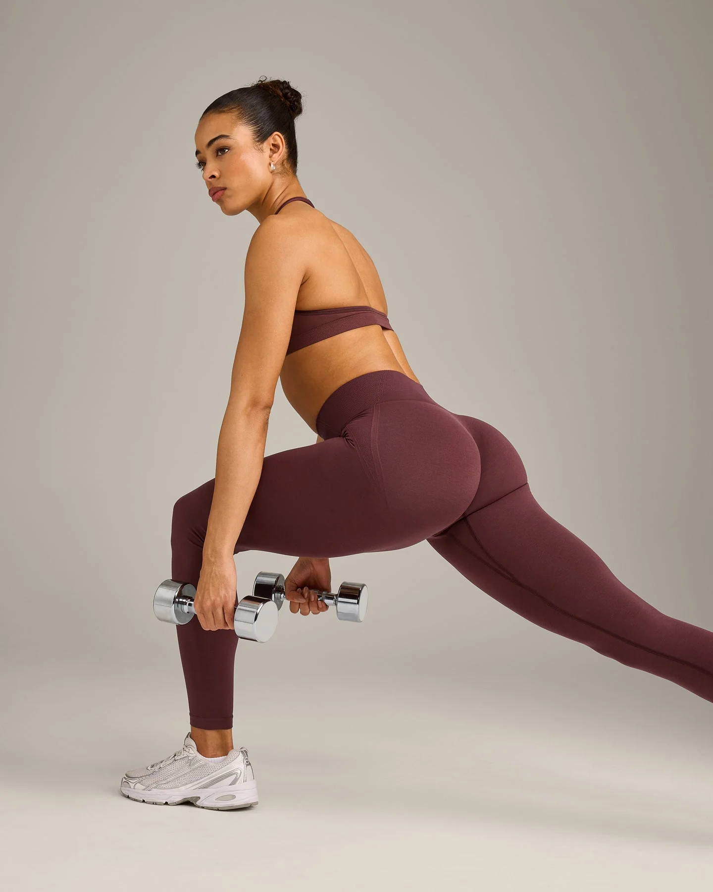 EffortlessLift™ Seamless Leggings with Grey Logo | Velvet Mocha - Image 6