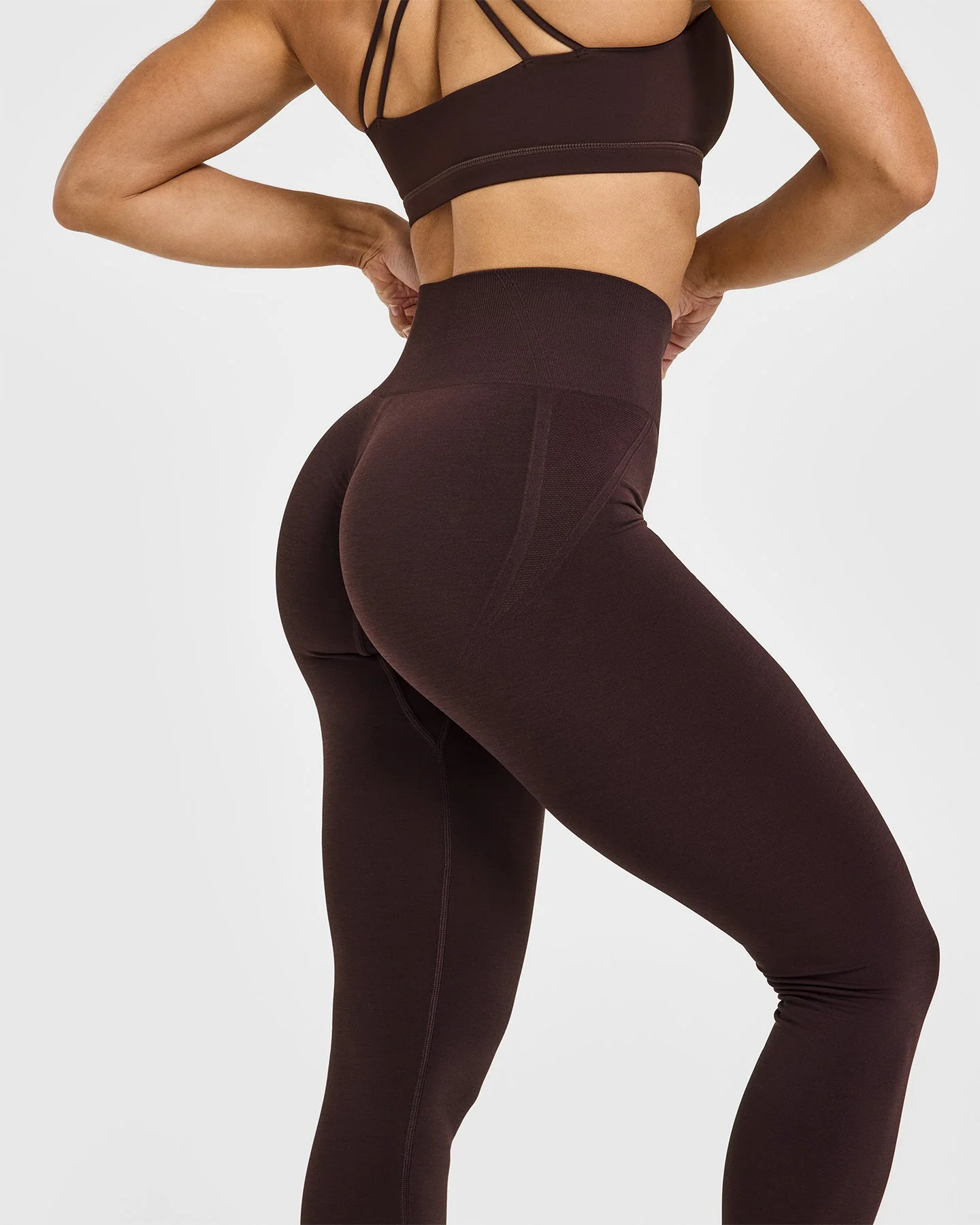 EffortlessLift™ Seamless Leggings with White Logo | Plum Brown - Image 5