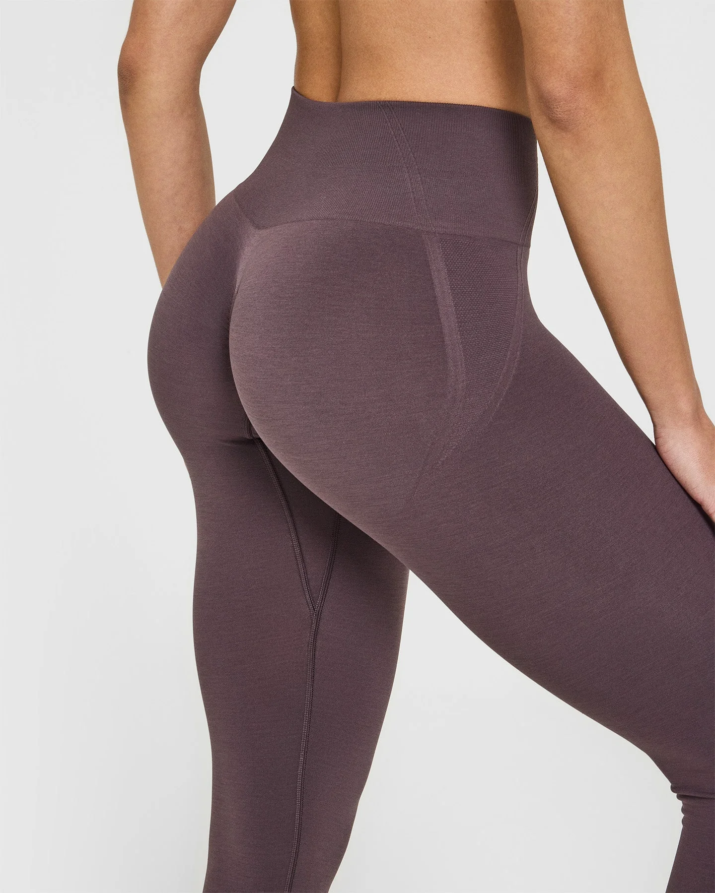 EffortlessLift™ Seamless Leggings with White Logo | Umber Brown - Image 5