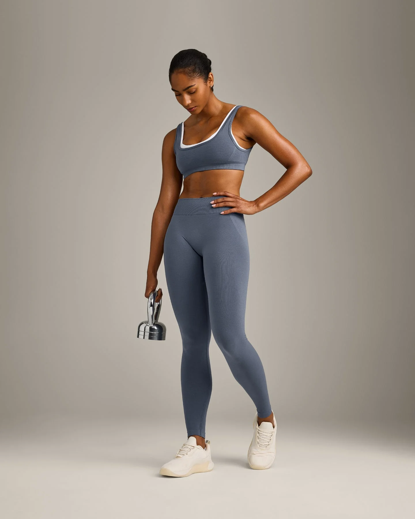 EffortlessLift™ Seamless Mid Rise Leggings with Grey Logo | Light Granite Blue - Image 3