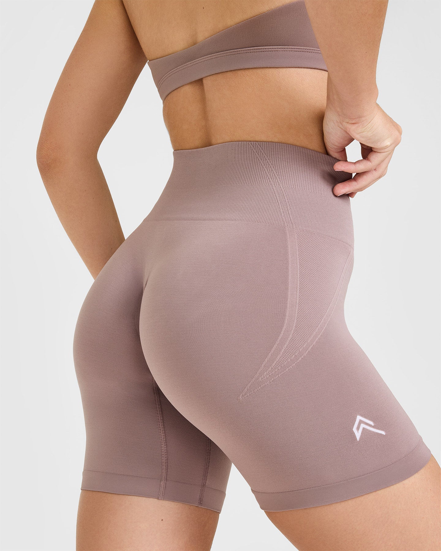 EffortlessLift™ Seamless Shorts with White Logo | Dusty Purple - Image 4