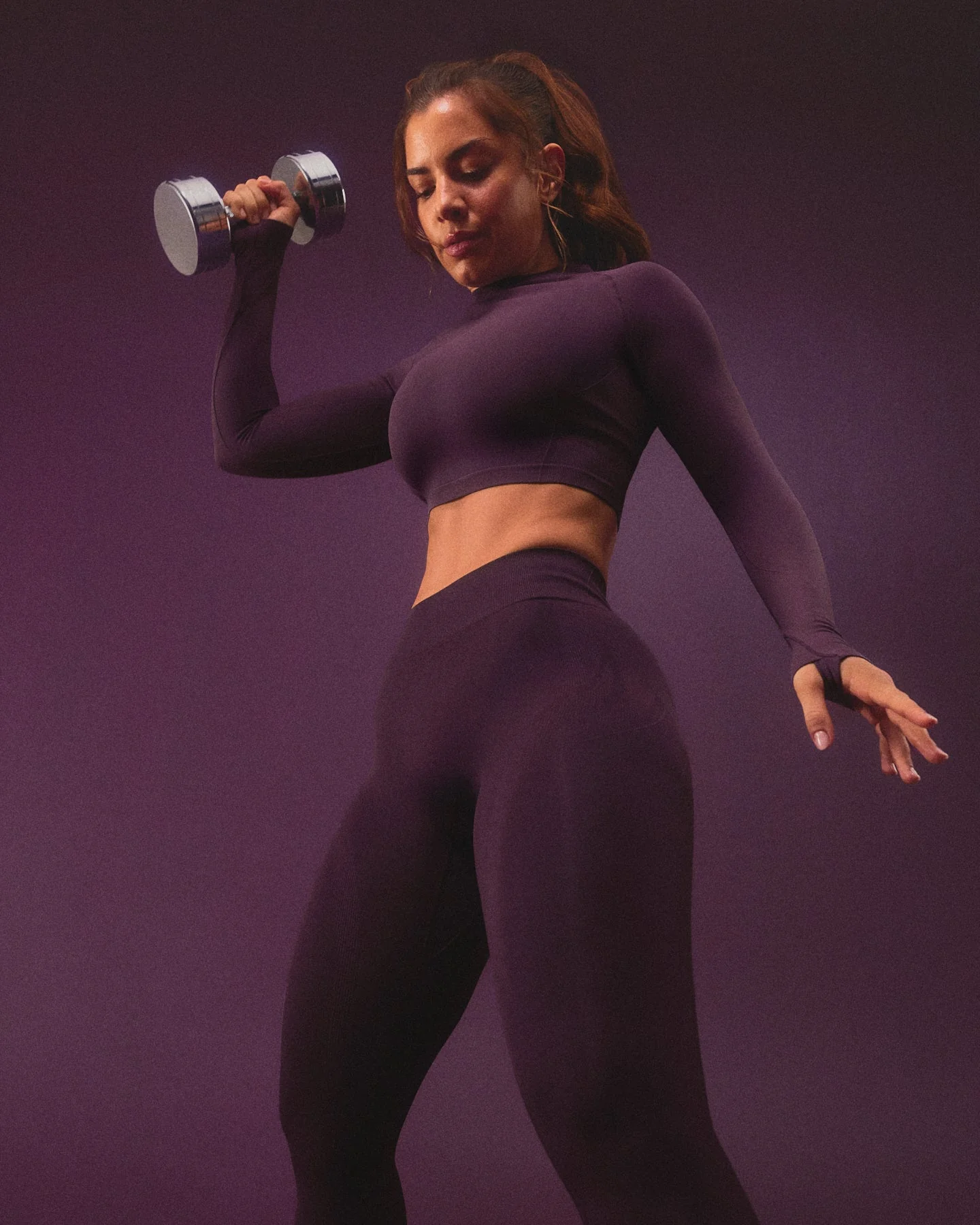 EnhanceLift™ Seamless Leggings with Grey Logo | Blackberry Purple - Image 2