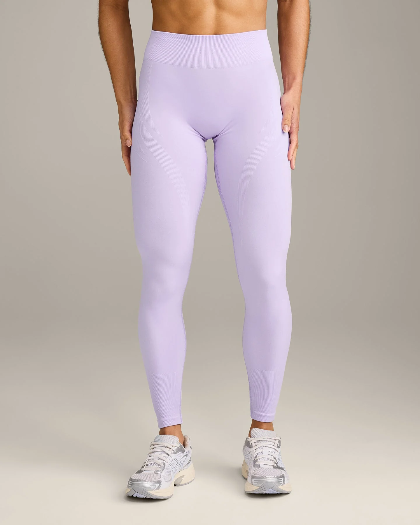 EnhanceLift™ Seamless Leggings with Grey Logo | Lavender Purple - Image 6