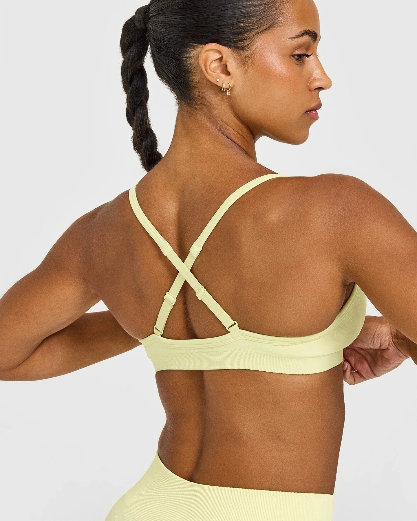 EnhanceLift™ Seamless Strappy Sports Bra | Pastel Yellow - Image 4
