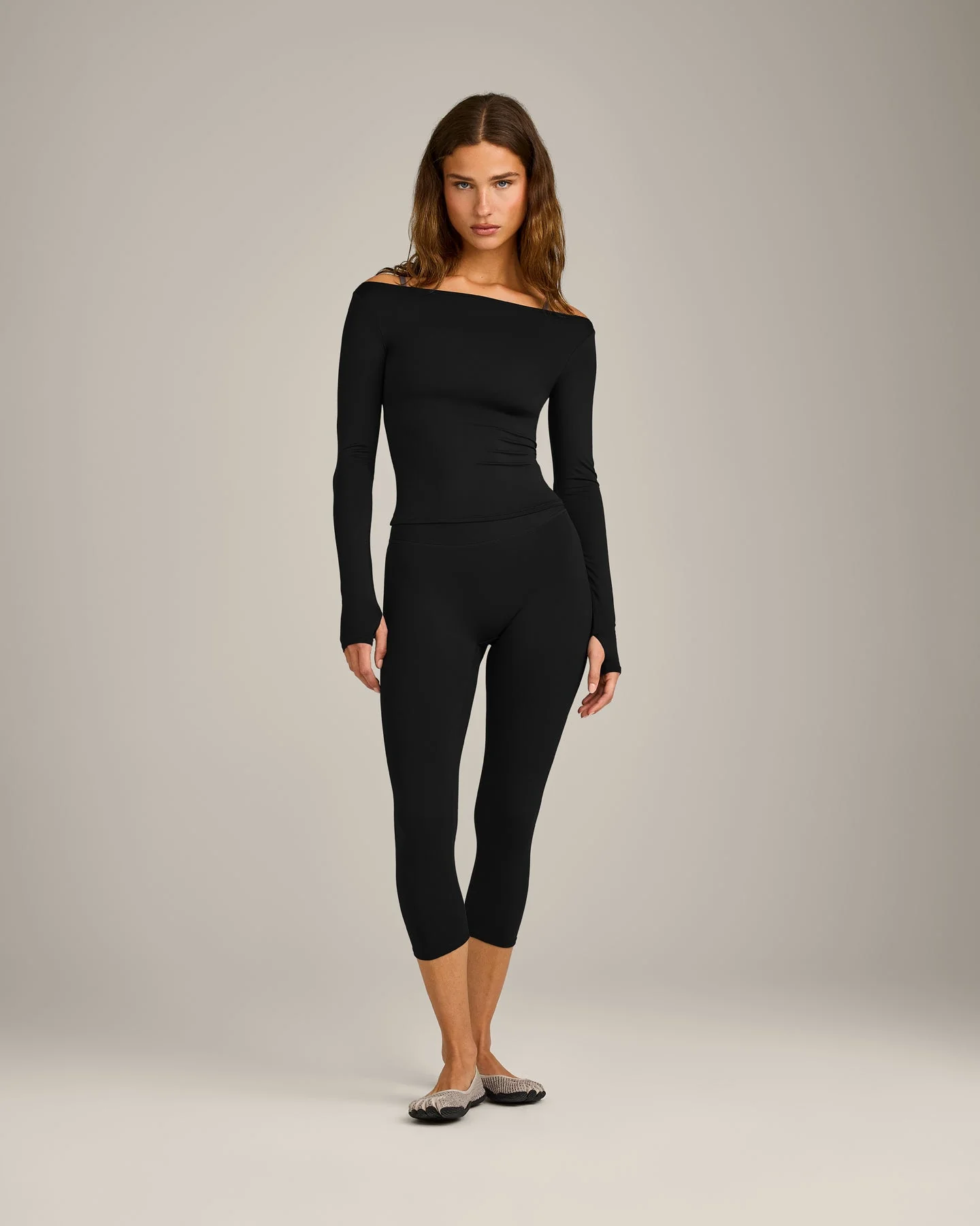 FormeSoft™ Fitted Off-The-Shoulder Long Sleeve Top | Black - Image 3