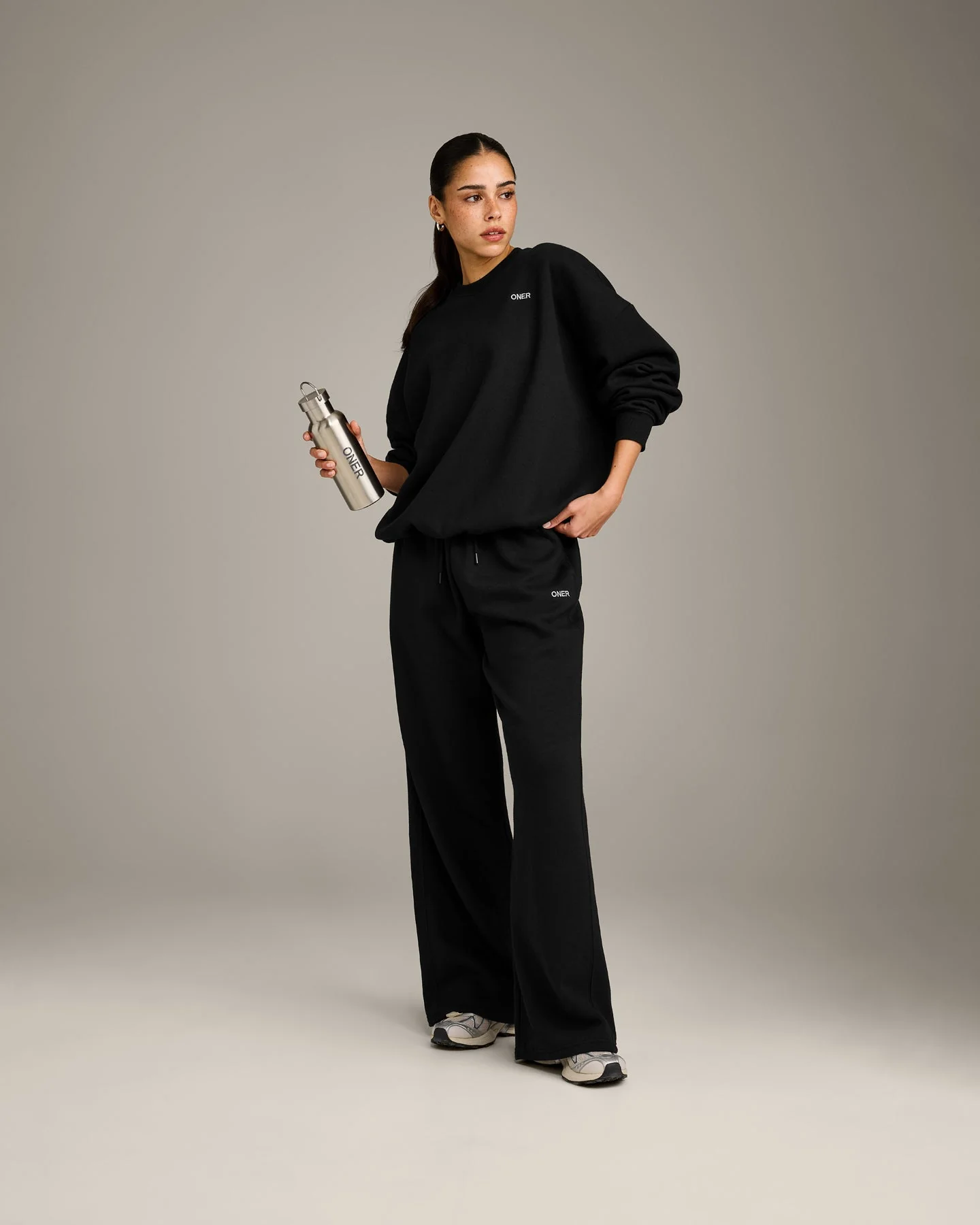Foundations All Season Crew Neck Sweatshirt | Black - Image 3