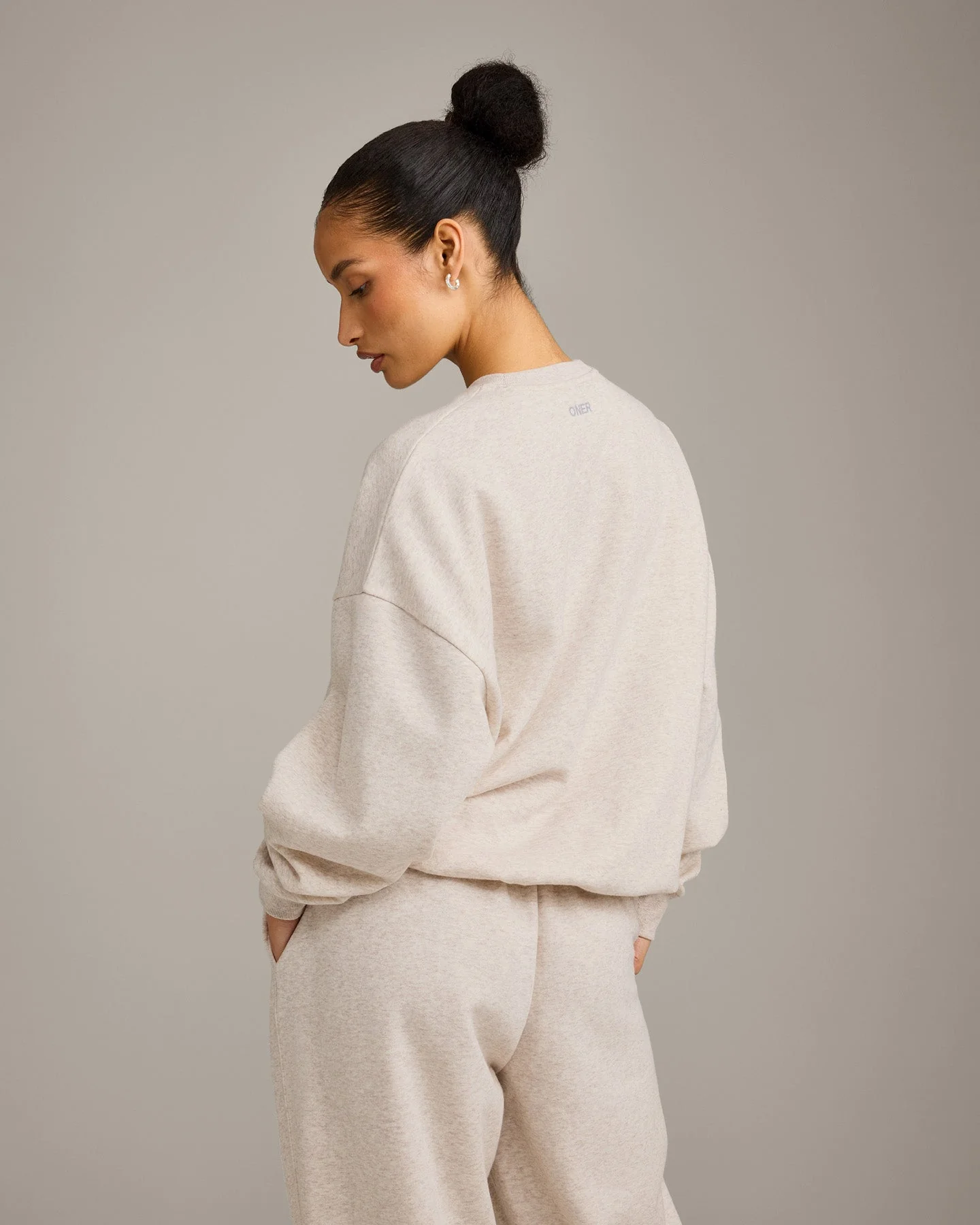Foundations All Season Crew Neck Sweatshirt | Oat Marl - Image 6