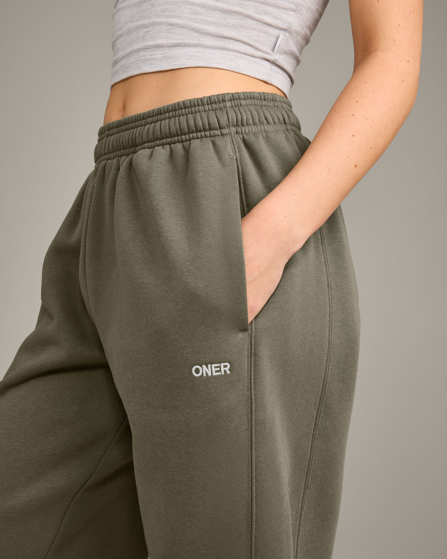 Foundations Cosy Joggers | Alpine Green - Image 2