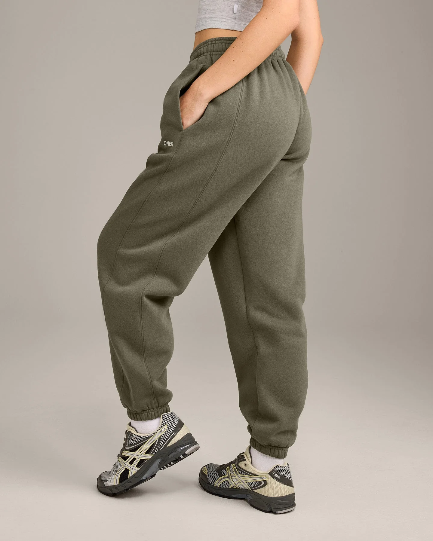 Foundations Cosy Joggers | Alpine Green - Image 6