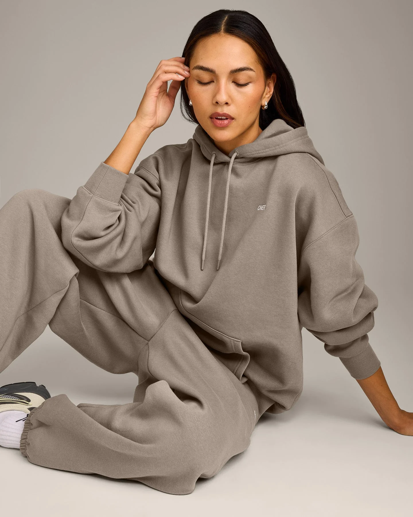 Foundations Cosy Oversized Hoodie | Minky - Image 5