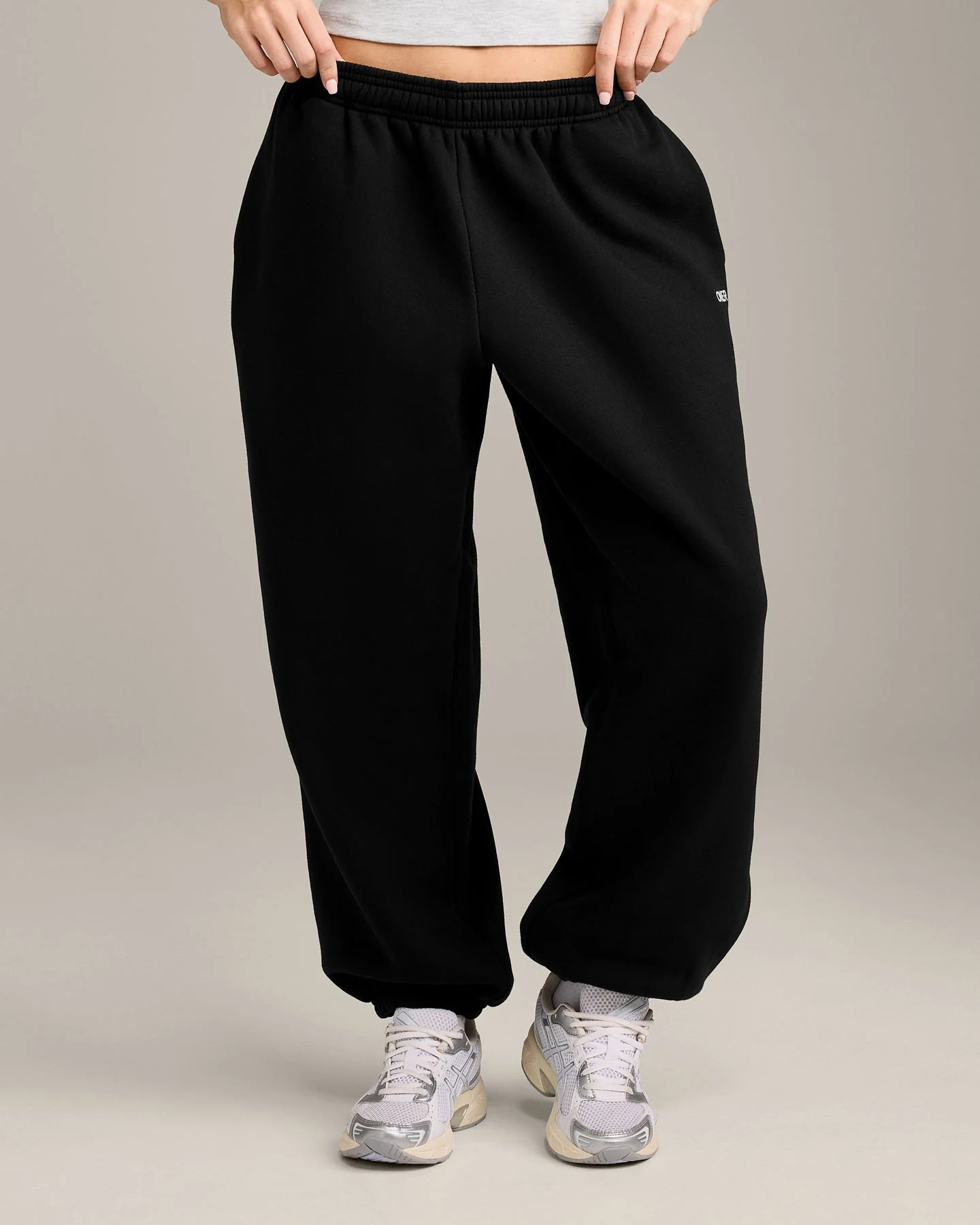 Foundations Cosy Oversized Joggers | Black