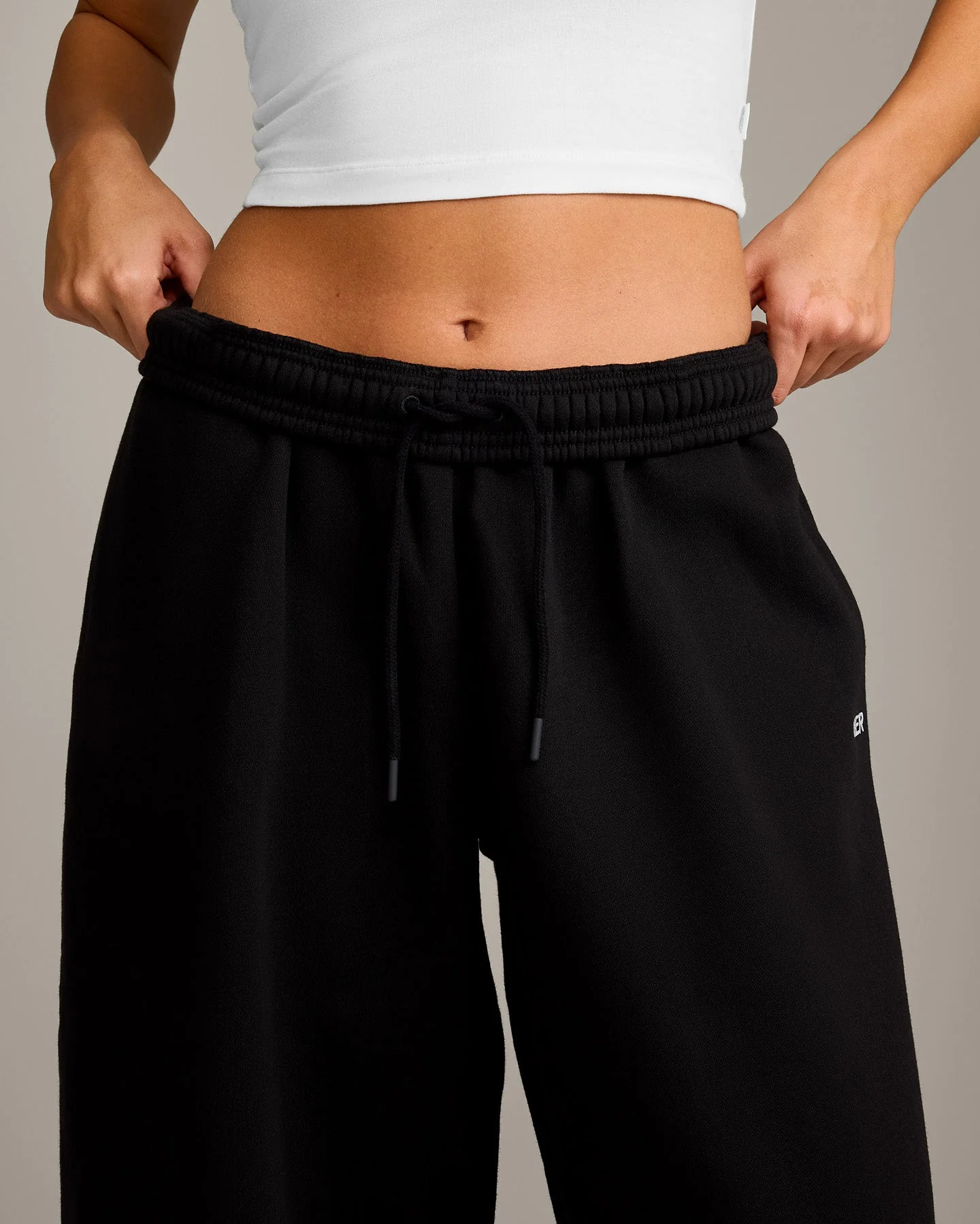 Foundations Cosy Oversized Straight Leg Joggers | Black - Image 6