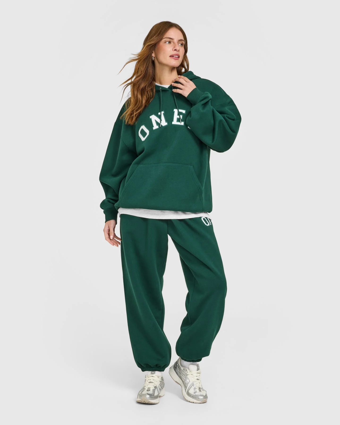 Foundations Oversized Oner Girlfriend Joggers | Racing Green - Image 2