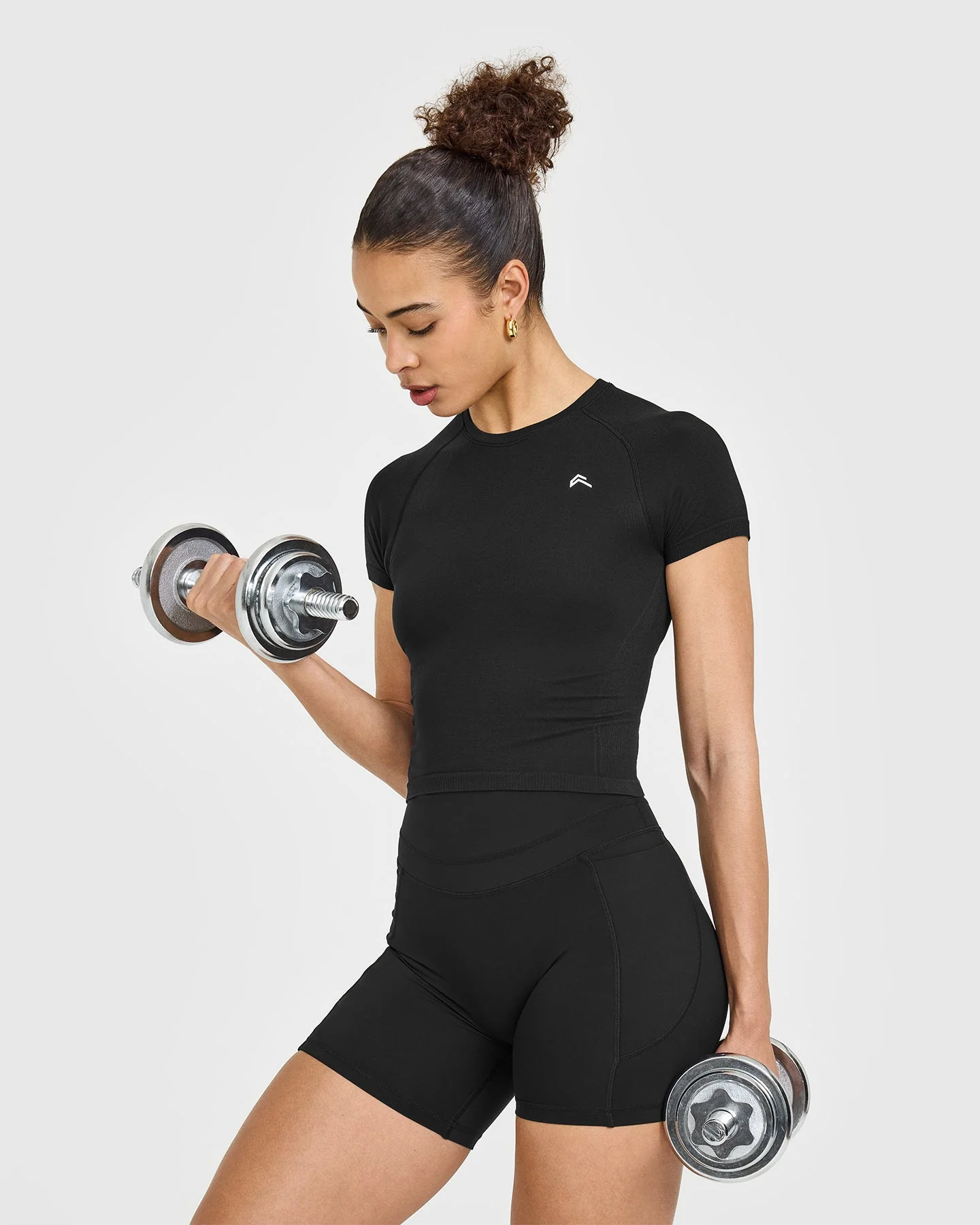 Go To Seamless Fitted Mid Top | Black - Image 5