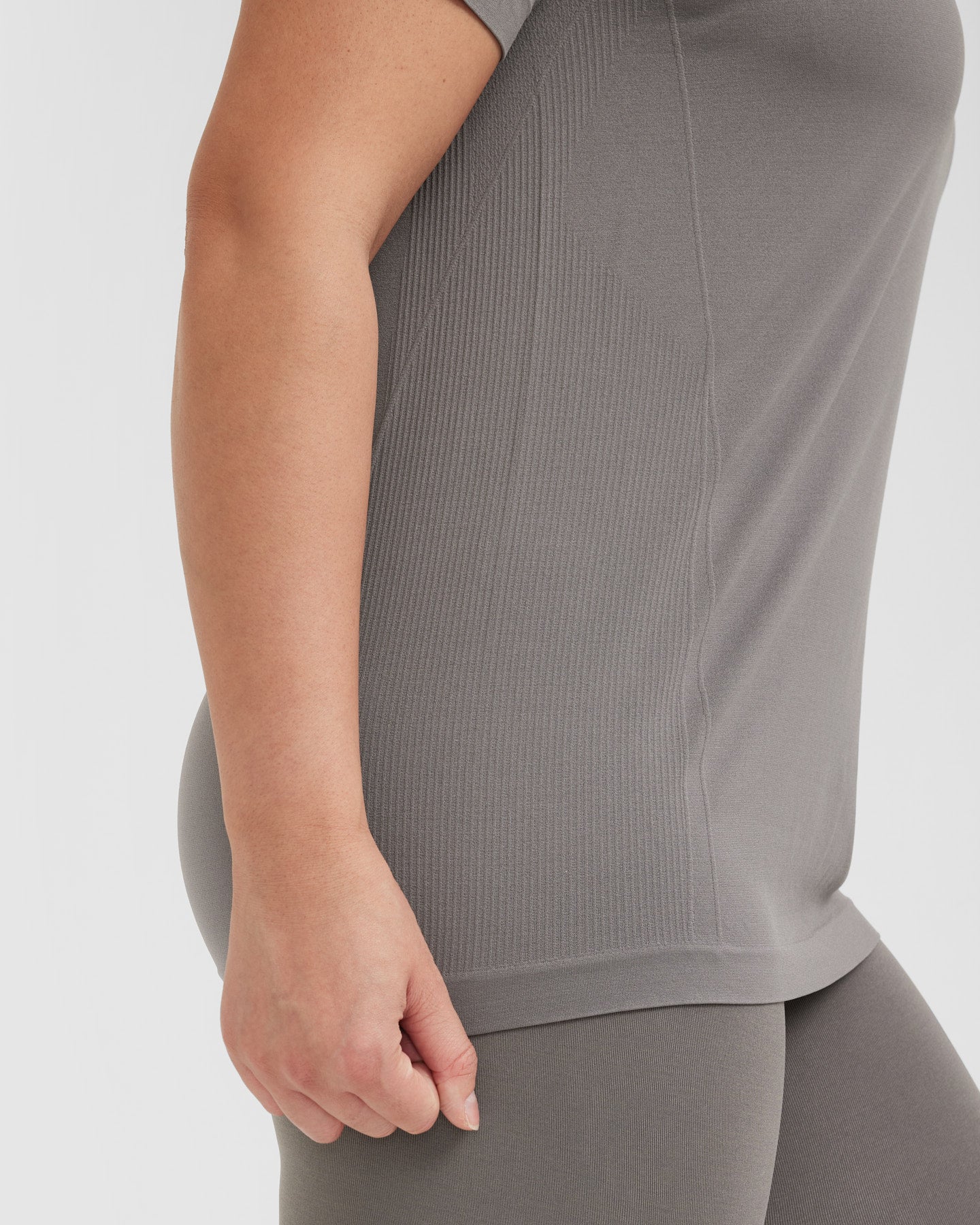 Go To Seamless Loose Top | Ash Grey - Image 5