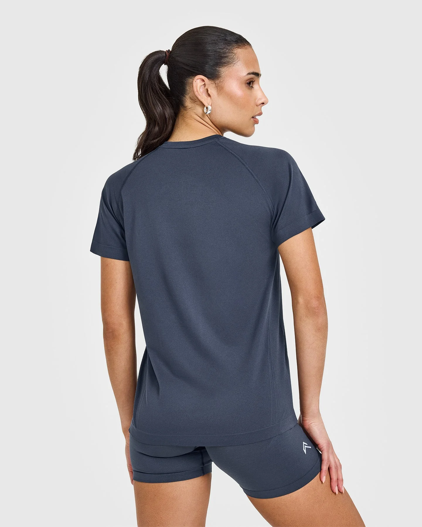 Go To Seamless Loose Top | True Blue - Image 2