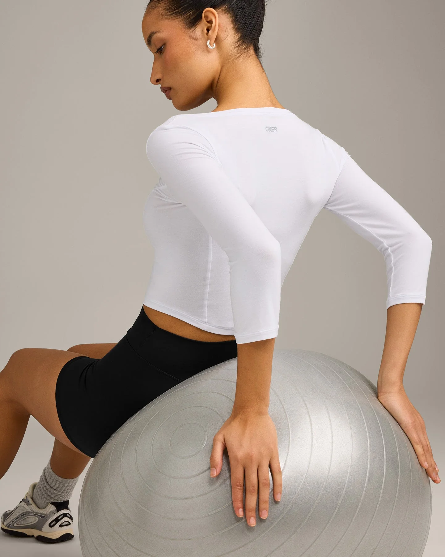 Mellow™ Motion Wide V Neck 3/4 Length Sleeve Mid Top | White - Image 4