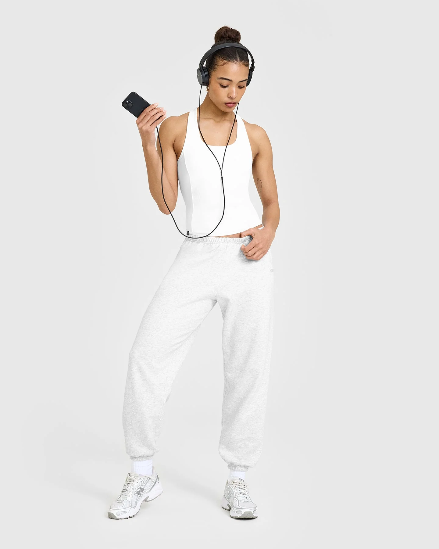 Mellow™ Rib Scoop Neck Vest with Built in Bra Shelf | White - Image 3