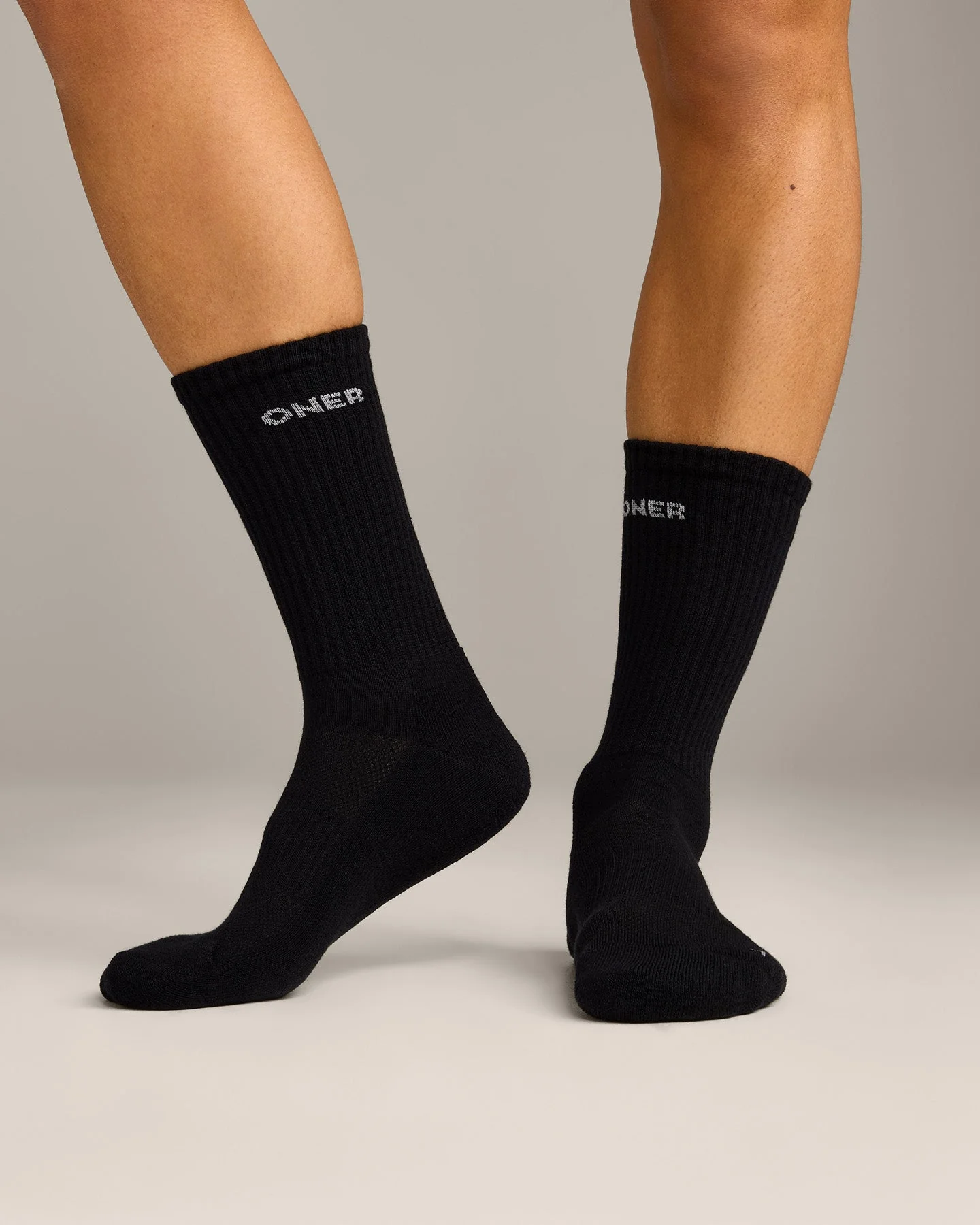 Oner Long Crew Socks 1 Pack | Black - Image 4