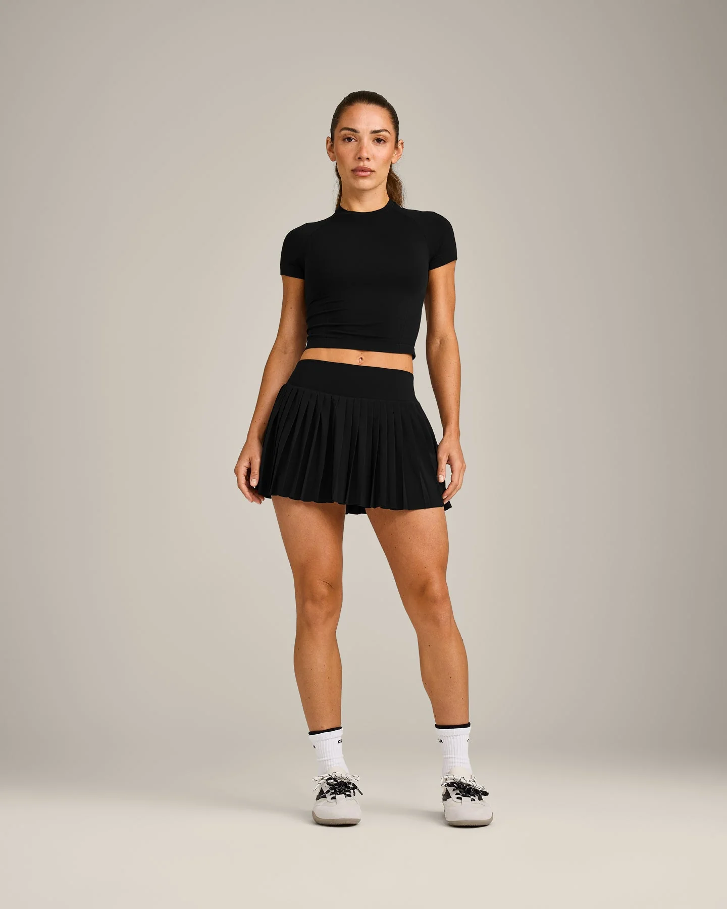 Oner Seamless Fitted Top | Black - Image 3
