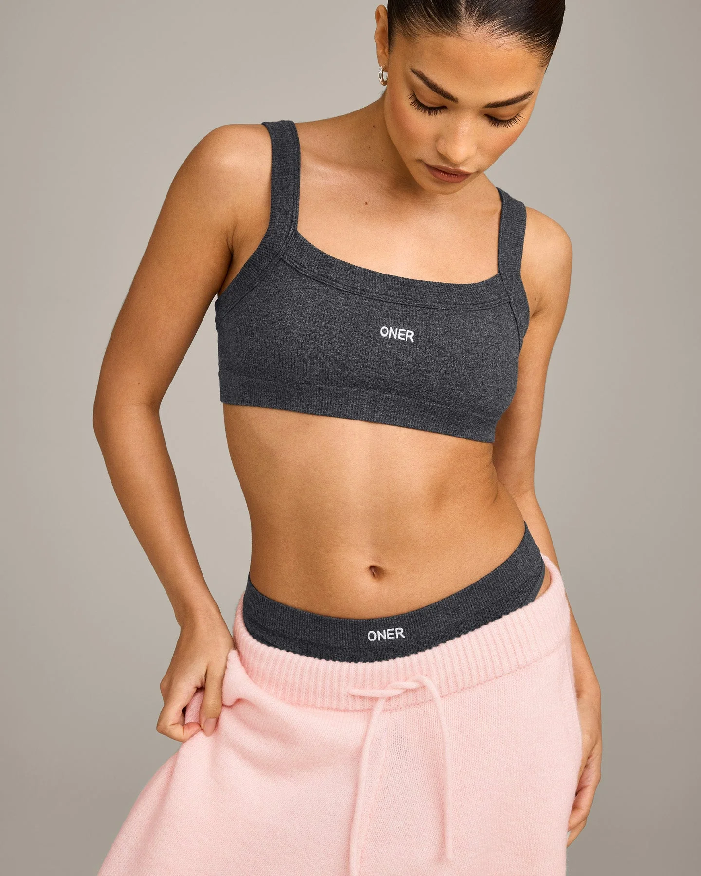 Seamless Scoop Neck Bralette | Charcoal Marl - Image 4