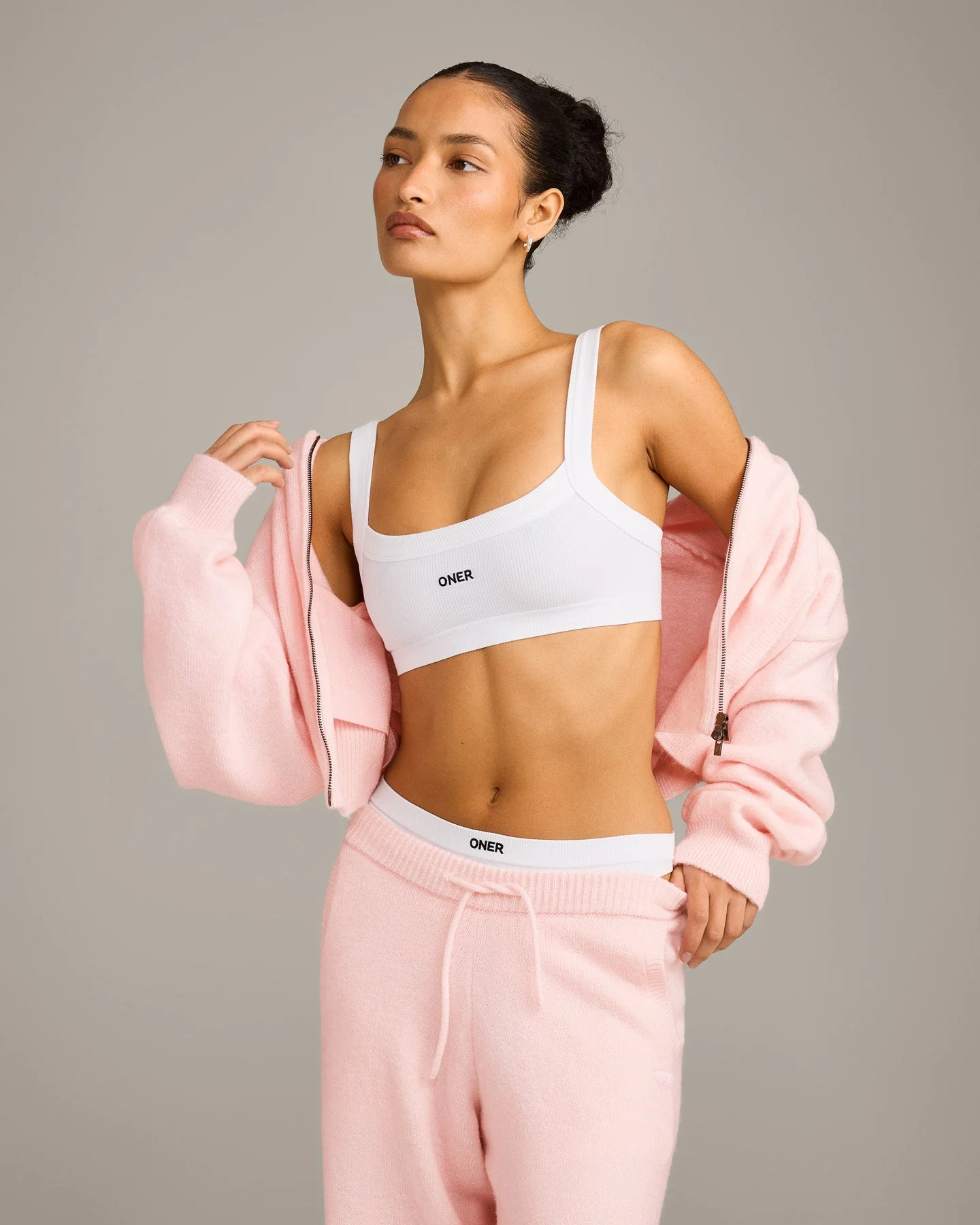 Seamless Scoop Neck Bralette | White