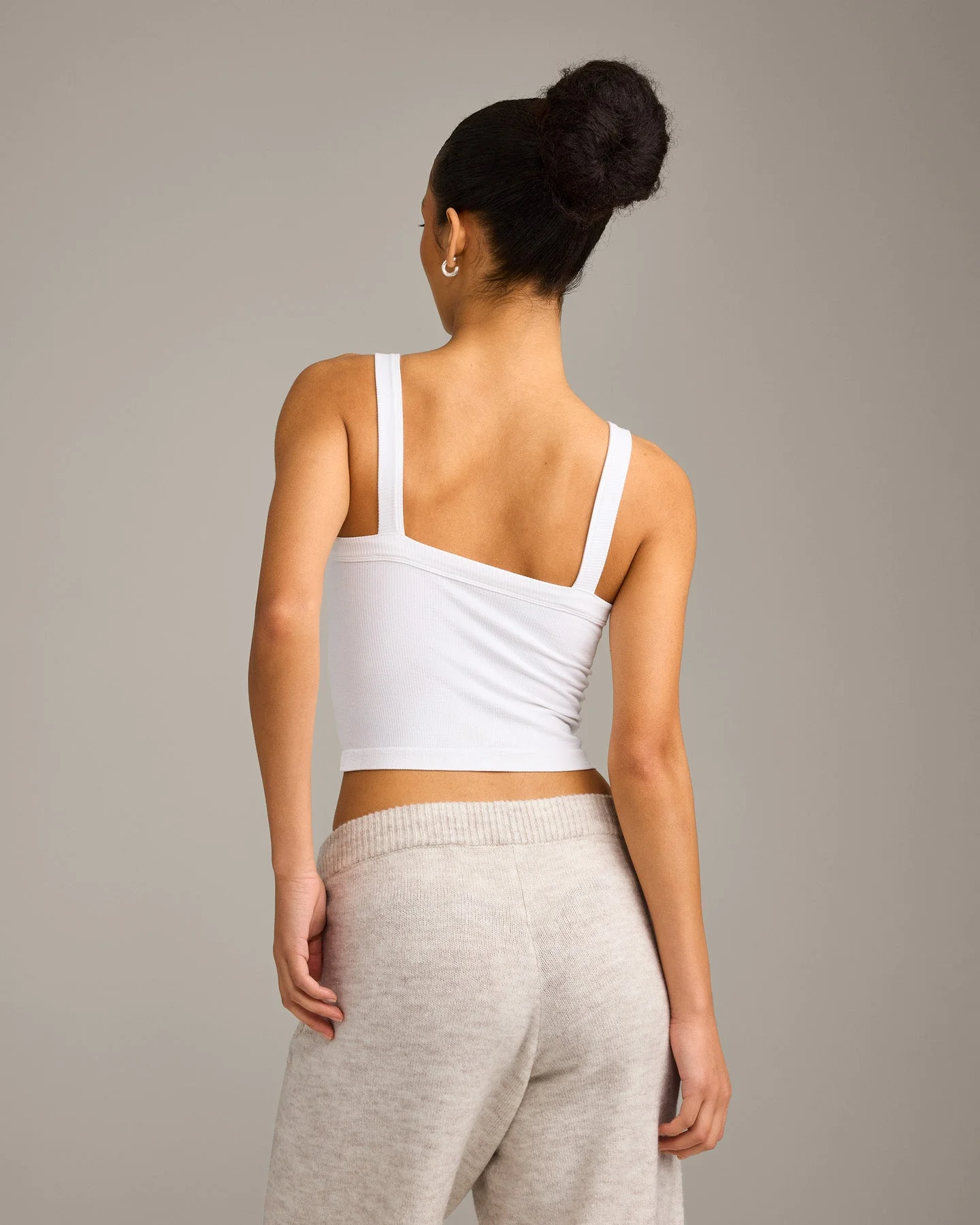 Seamless Scoop Neck Vest | White - Image 6