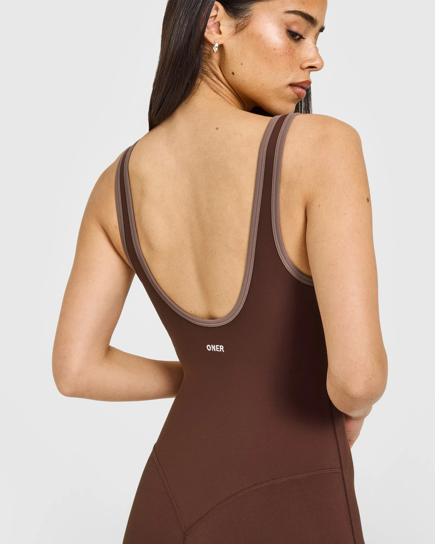 SoftMotion™ Contrast Scoop Back Flared All in One with White Logo | Espresso Brown - Image 4