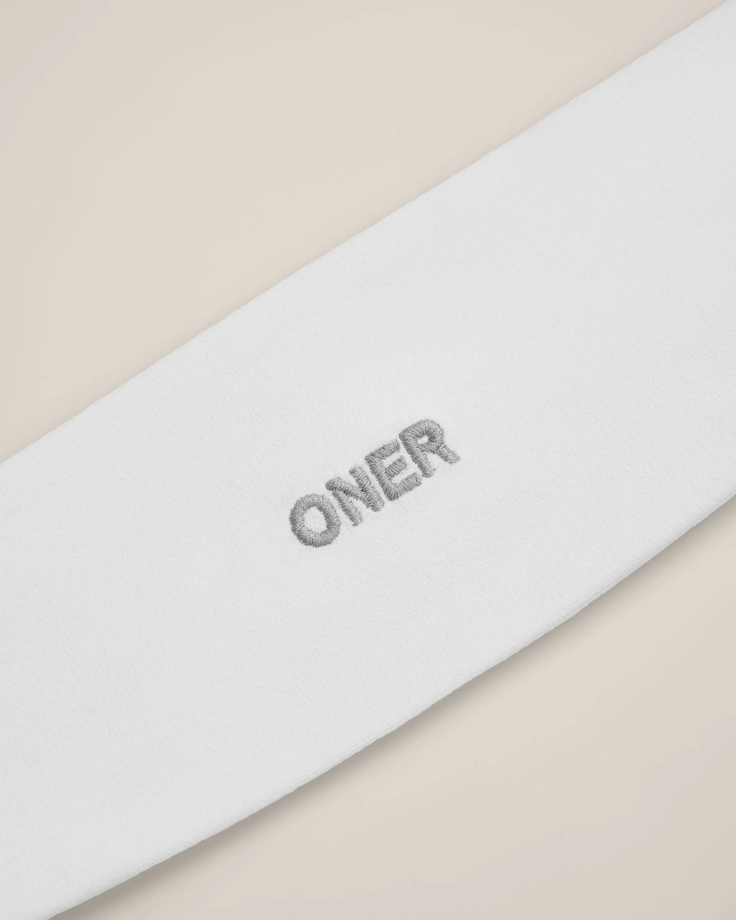 SoftMotion™ Headband with Grey Logo | White - Image 6