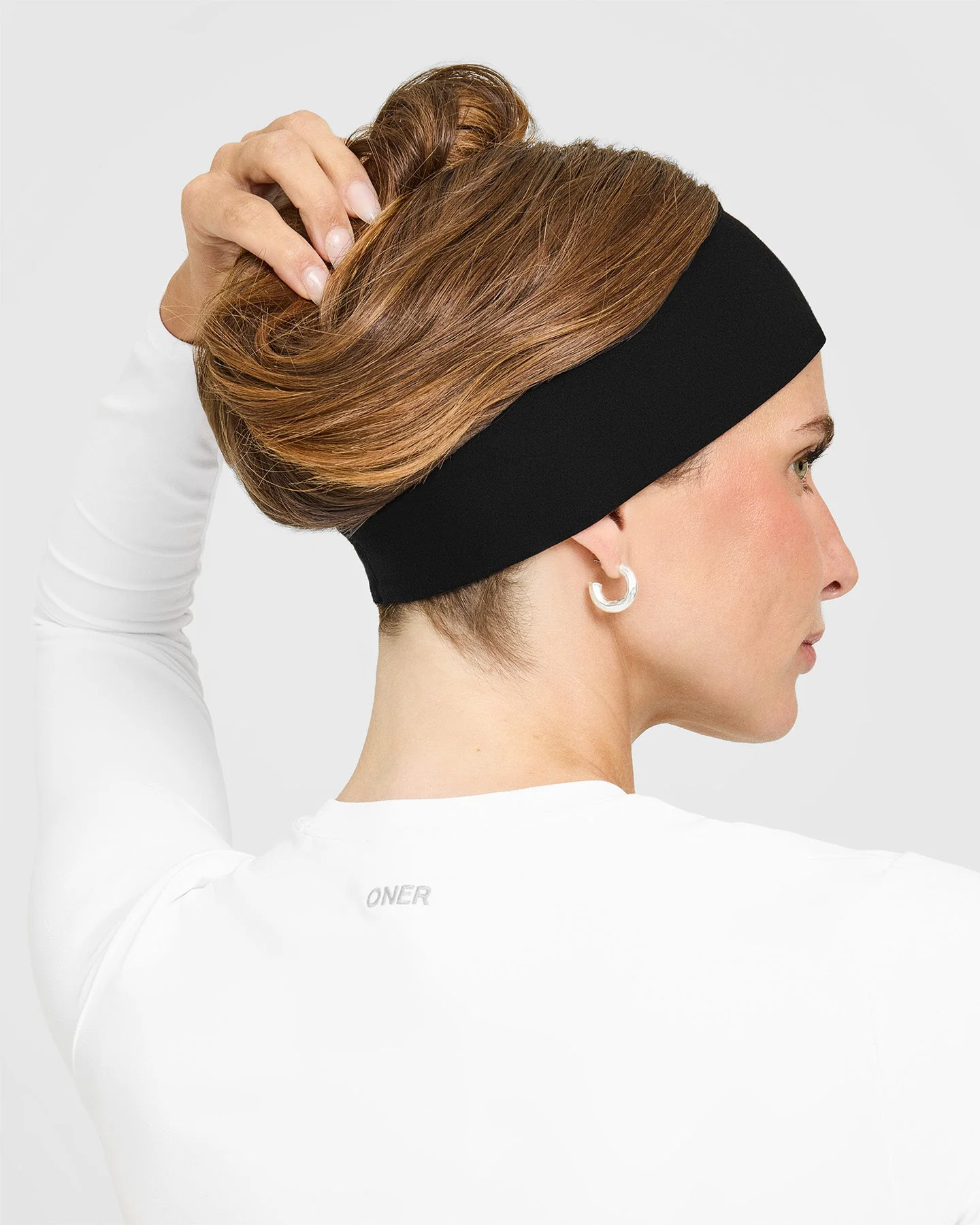 SoftMotion™ Headband with White Logo | Black - Image 4