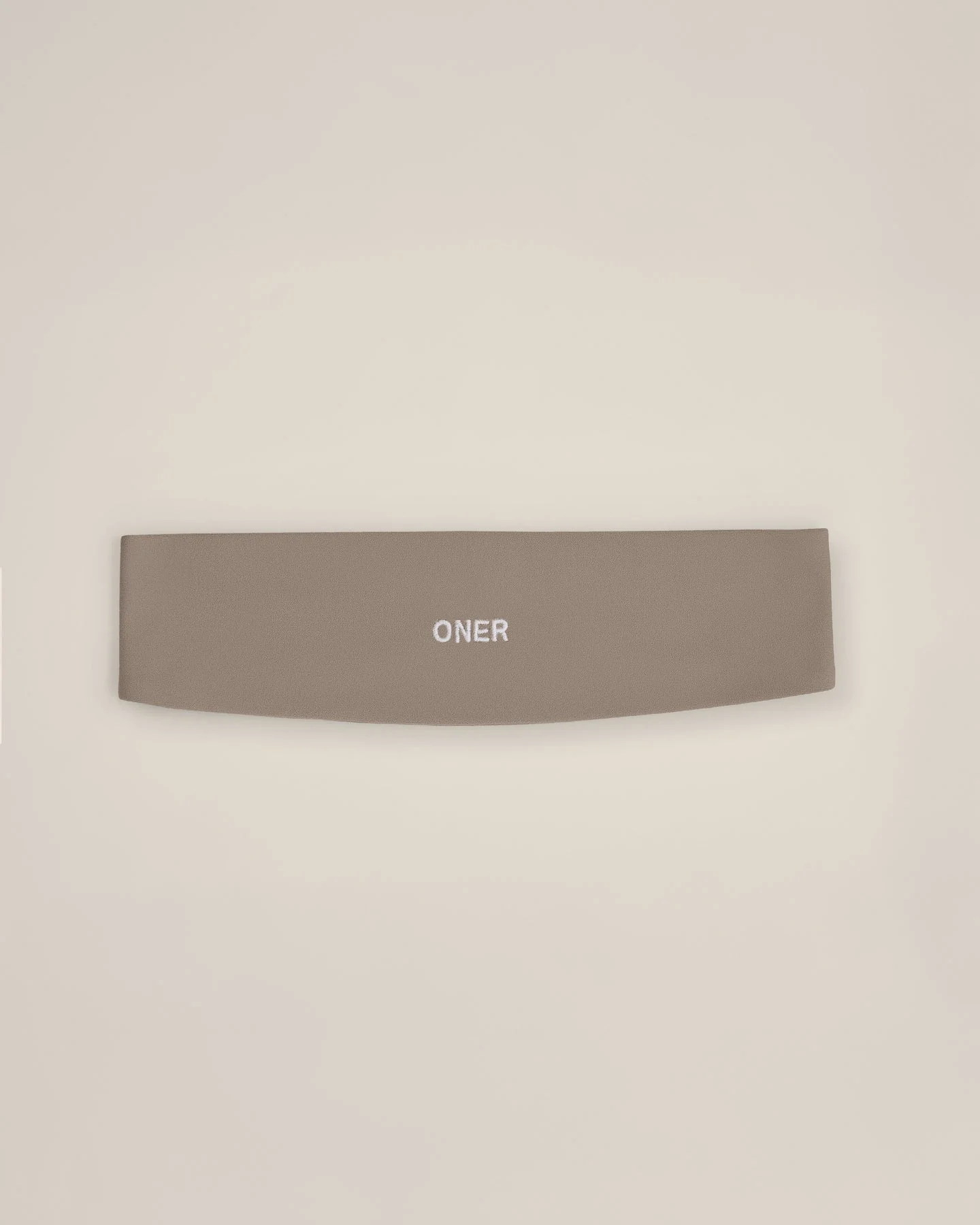 SoftMotion™ Headband with White Logo | Warm Sand