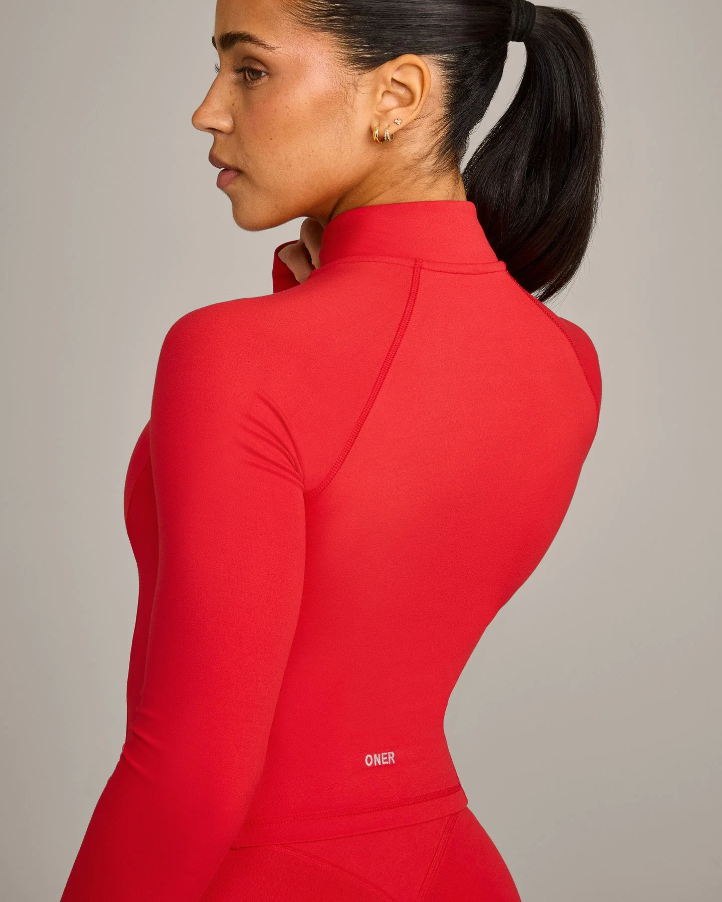 SoftMotion™ Mid Jacket with Grey Logo | Fiery Red - Image 4