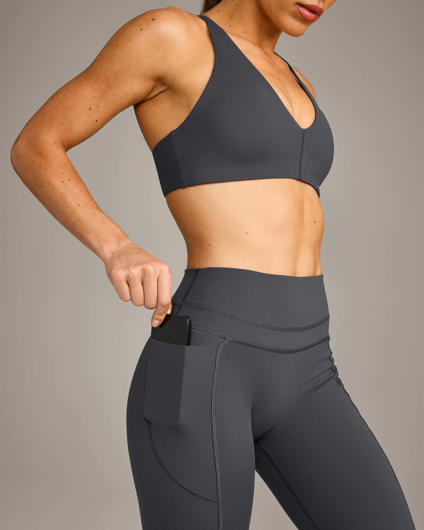 UnifiedMove™ High Waisted Pocket Leggings with Reflective Logo | Coal - Image 4