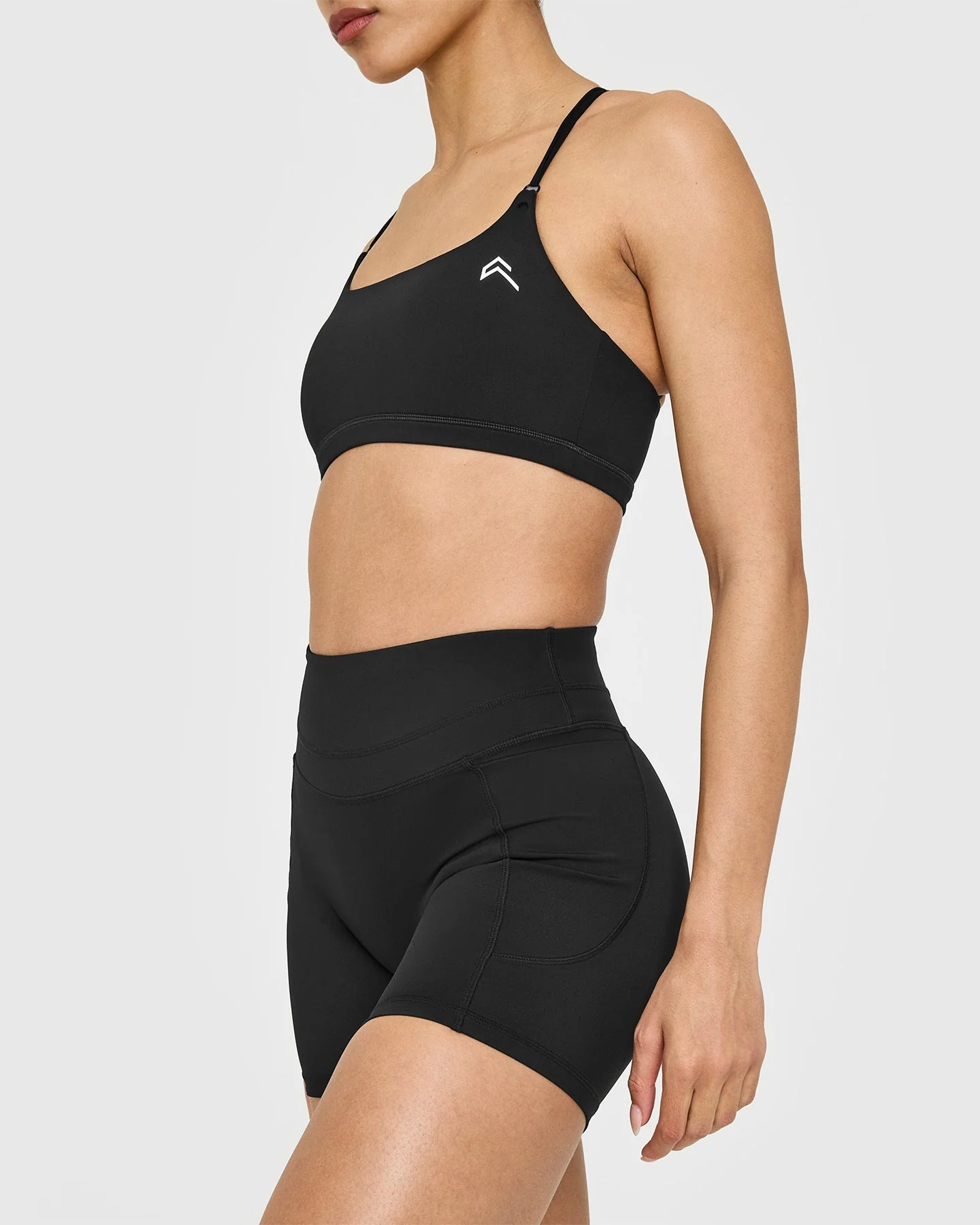 UnifiedMove™ High Waisted Pocket Shorts 6" | Black - Image 3