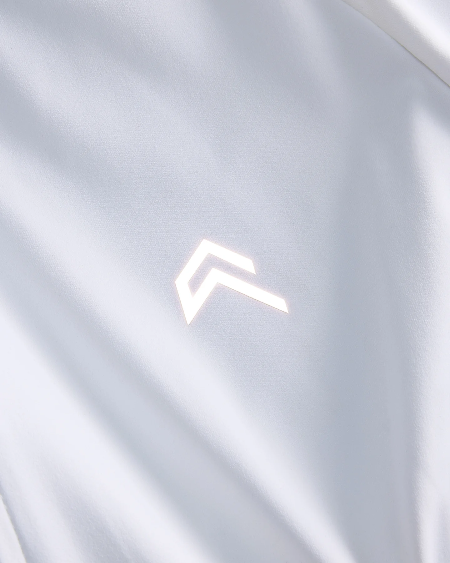 UnifiedMove™ Pocket Jacket with Reflective Logo | White - Image 5