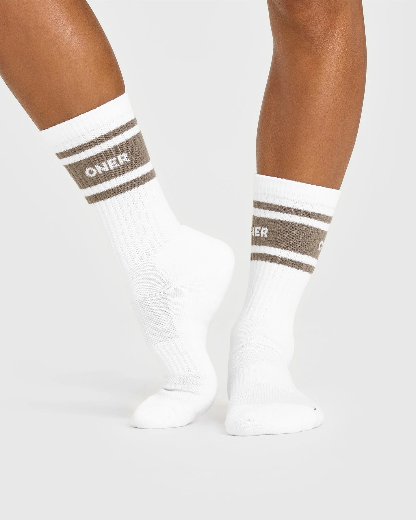 Varsity Long Crew Socks 1 Pack | White/Moss Brown - Image 2